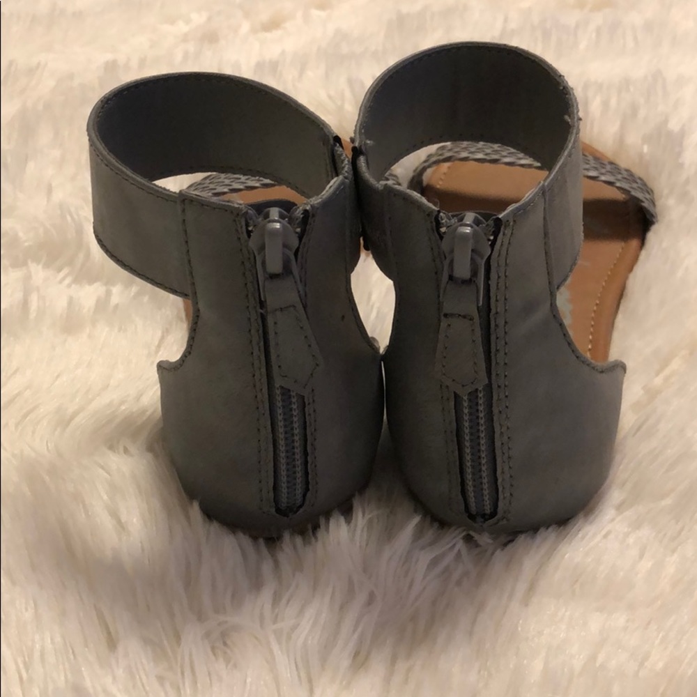 Sandals - Picture 3 of 3